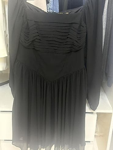 Qara şifon don - Model: off-shoulder (çiyindən açıq) siluet - Parça