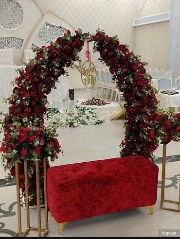 Xına gecəsi dekor paketi - Qırmızı güllərlə bəzədilmiş yarımdairə