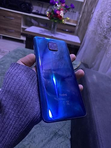 Xiaomi Redmi (Mavi rəng) 64yaddaş temirde olmayıb hec bir problemi