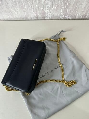 isbartivni desdleri: Çanta dəsti, Versace — 3