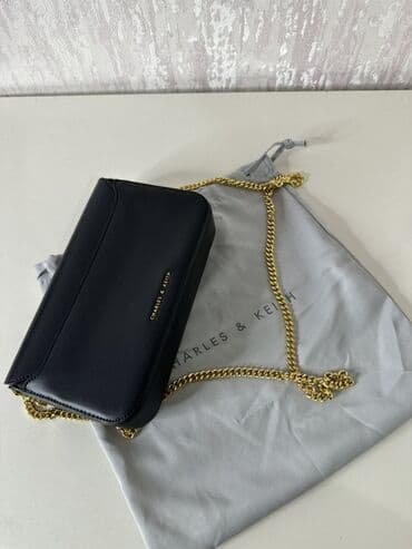 하얏트【KaKaotalk:Za31】포도 호텔: Çanta dəsti, Charles & Keith — 2