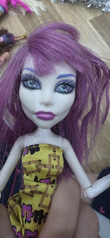 домики для барби: Monster High üslubunda kukla Spectra Vondergeist Ghouls’ Getaway - — 3