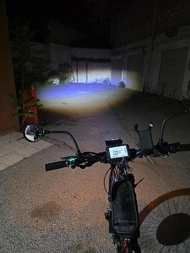 mini velosiped: İşlənmiş Elektrik velosipedi 29", sürətlərin sayı: 27, 750 < Vt, Ünvandan götürmə — 6
