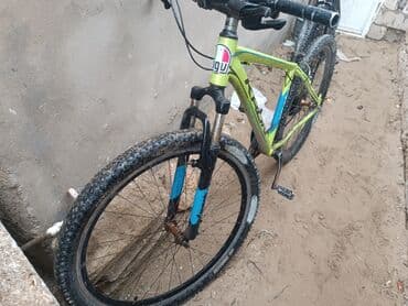 Velosiped aksesuarları: İşlənmiş Trek velosipedi Stels, 28", sürətlərin sayı: 1 — 3