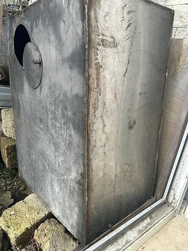 Paslanmayan poladdan hazırlanmış kvadrat formalı metal çən. uzunluq