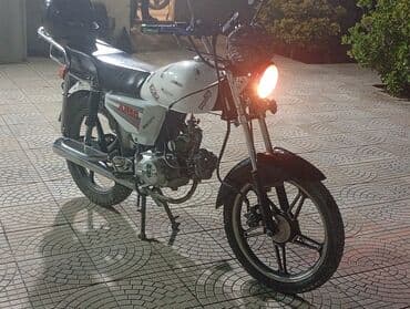 2 cı el elektrikli scooter: Moped/motosiklet – AF50 (50cc) Xüsusiyyətlər: - 4 zamanlı, hava ilə — 2