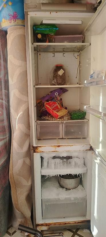 dendy satilir: İşlənmiş 2 qapılı Hotpoint Ariston Soyuducu Satılır, rəng - Boz — 2