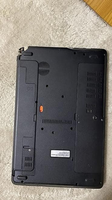 notbuk çantaları: Acer noutbuk Real alıcıya endirim olacaq Xüsusiyyətlər: - Ekran: 15.6" — 3