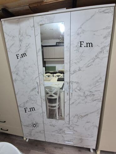 Yeni, Düz dolab, Qarderob, paltar dolabı