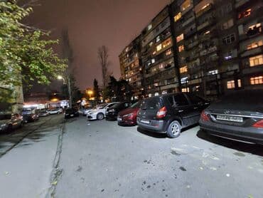 9 ci mikrorayon satilan evler: Bakı, 2 otaqlı, Köhnə tikili, 65 kv. m — 15