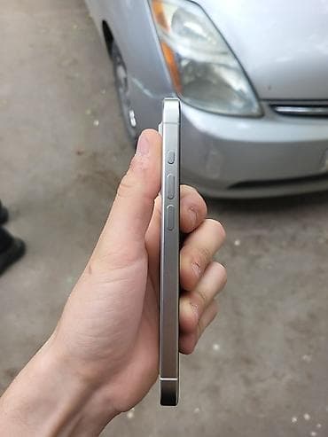 17 pro max mini: IPhone 15 Pro, 256 GB, Ağ — 4