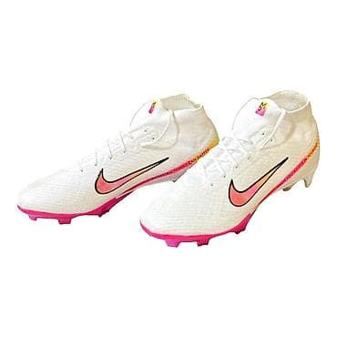 suru: Marcus Rashforddanbirbaşa Hədiyyə olan orginal Nike Mercurial Superfly — 1