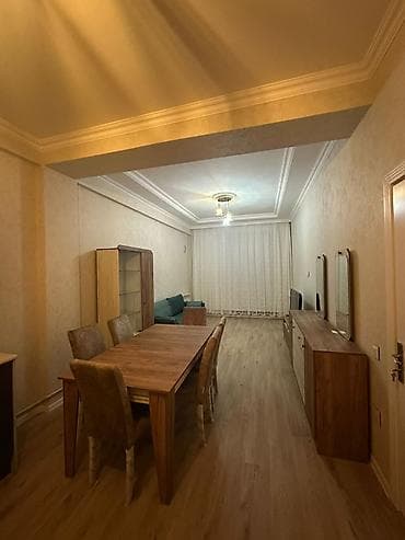 20 ci sahe ev: Sumqayıt şəhər Sahil küçəsi(komendant daxil) Kirayə üçün 2 otaqlı — 7