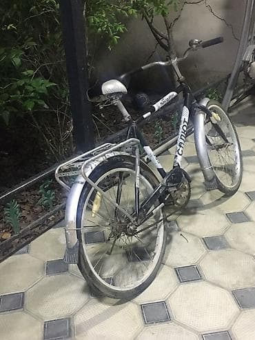 Əla vəzyətdədi çox az sürülüb uzun müddət sürülməyib tam zavod