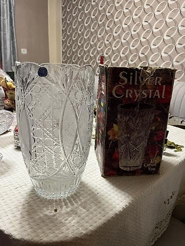 ucuz utu: Məhsul: Şüşə qab dəsti Tərkib: - 6 ədəd şirə/limonad stəkanı – — 5