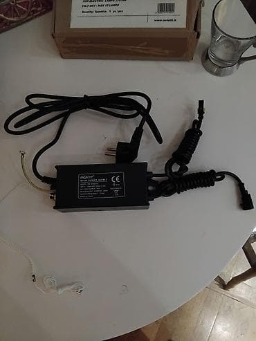 balin: Seletti “Neon Font” üçün transformator (Adapter) - Brend: Seletti - — 2