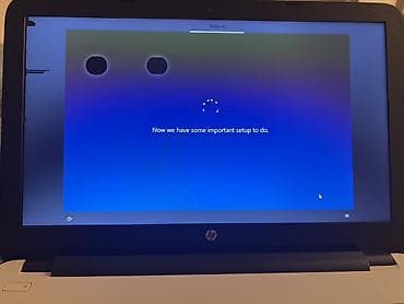 pavilion dv6: Hp notebook 15
Elden düşüb çat izi var düzeldile biler — 1