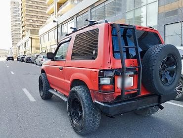 niva matoru satilir: Mitsubishi Pajero: 3.2 l | 1994 il 295000 km Ofrouder/SUV — 5