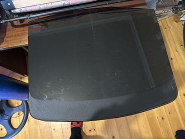 стеклянный стол офисный: Прямой ТВ стенд, Без полок, Стеклянный — 2