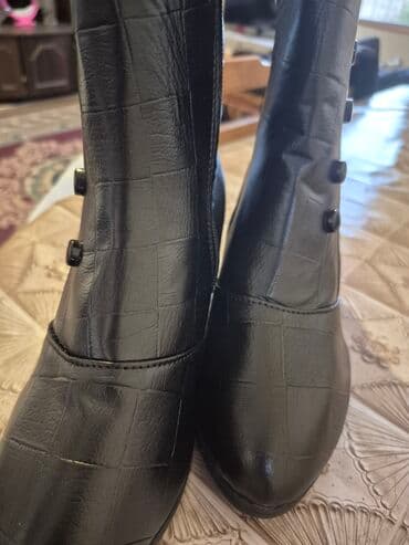 домашние женские тапочки из овчины: Ölçü: 37, rəng - Qara, Yeni — 7