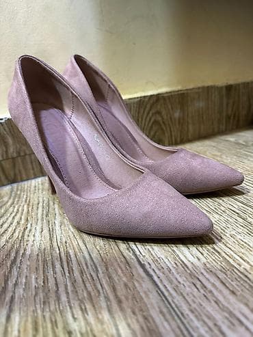 женские бежевые туфли: Туфли, Размер: 37, цвет - Розовый, Новый — 1