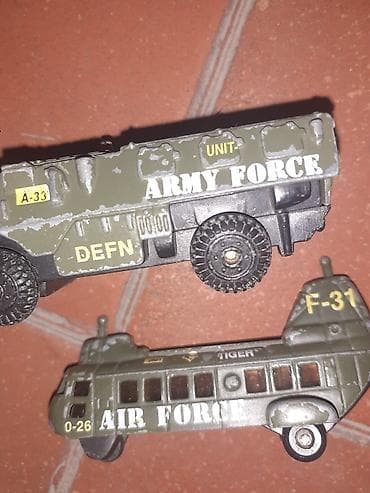 uşaq paltar səbəti: Sabirabada qedimi oyuncaq maşın satlır — 6