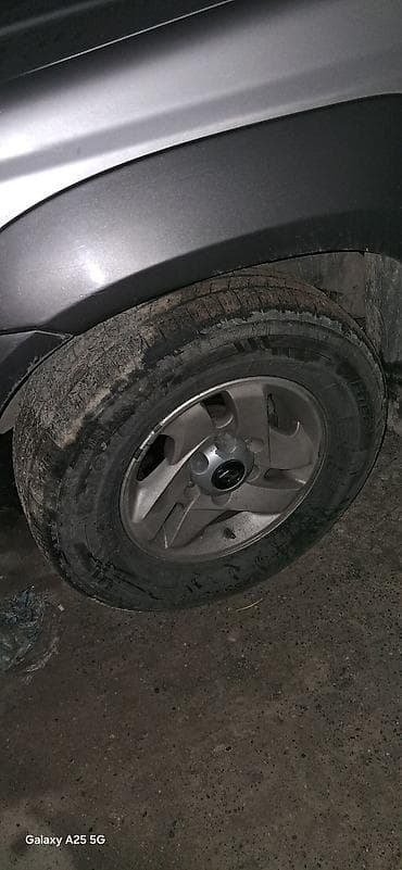 hyundai coupe satilir: Hyundai (Veracruz) ön və arxa görüntüləri olan tam ölçülü — 9