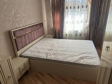 açılan çarpayı: Yataq otağı 2 əl mebel dəsti Çox az istifadə olunub .Bazalıdır . - — 8