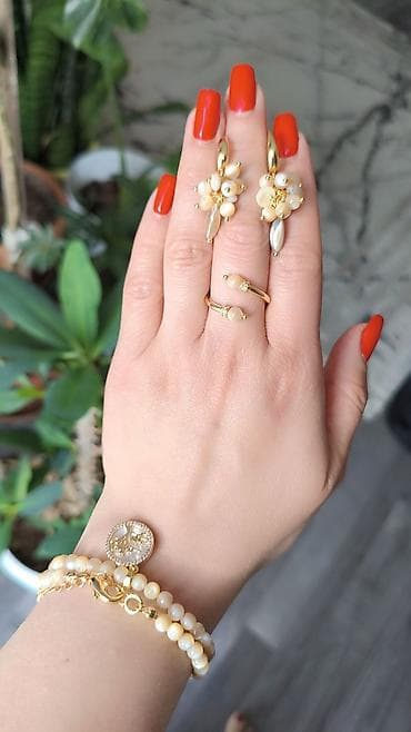 muncuq satisi instagram: Təbii daslardan hazirlanmisdir.💜💙🤎💚❤️ — 7