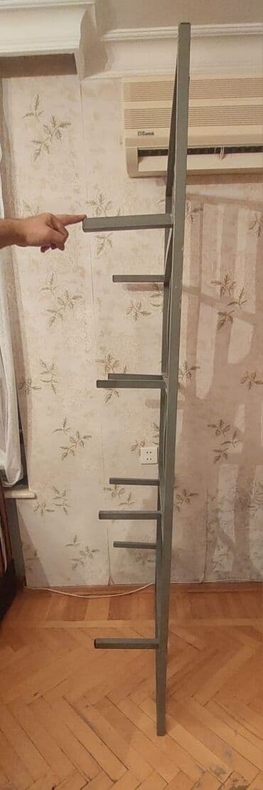 tek neferlik carpayilar: Təknəfərlik çarpayı, Bazasız, Matrassız, Siyirməsiz — 3