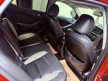 avtomobil baqaj: Kia Optima: 2 l | 2012 il Sedan — 6