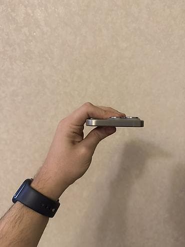 ipad 7 ci nesil: IPhone 15 Pro, 128 GB, Gümüşü, Face ID — 5