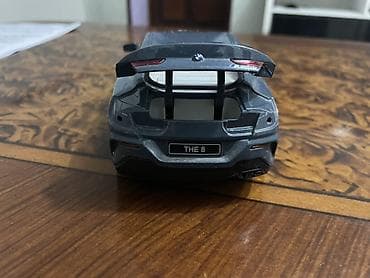 BMW 8 Series M840i kupesi – metal kolleksiya modeli - Miqyas: təxmini — 4