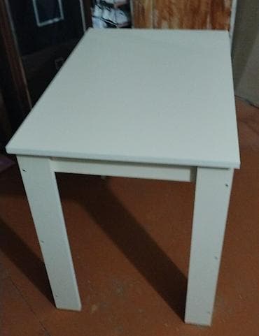 2 divan: Krem rengli çoxməqsədli masa - Sadə və minimal dizayn: dördkünc — 2