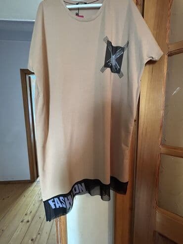 Qadın tunik-köynək - Rəng: bej - Yaxa: dairəvi - Qol: qısa, rahat