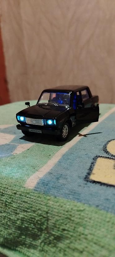 Личные вещи: Wekilde Gorduyunuz Qara 07 Satiram Tezedi.Qabaq Qapilari Ancaq Acilir — 3