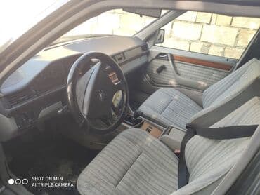 tap.az mersedes: Mercedes-Benz W124: 2 l | 1992 il Sedan — 3