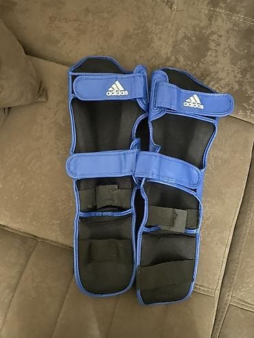 ufc 4 disk: Adidas ayaq və baldır üçün döyüş qoruyucuları (shin-instep guards) — 2