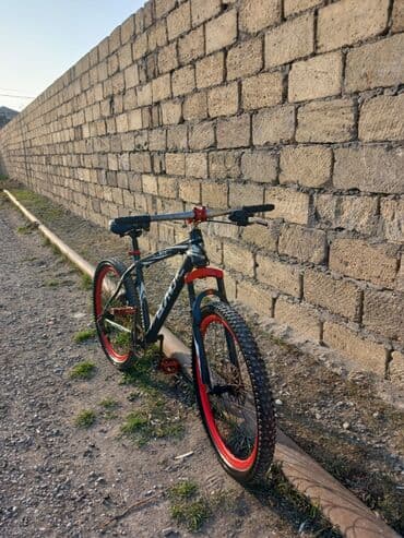 продается велосипед: Salam.Masazirdadir.Pacennikleri saz veziyyetdedir.Arginal qirmizi — 1