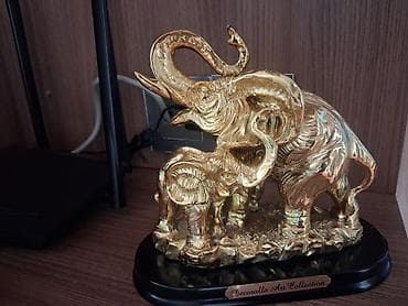 Fiqur, rəng - Qızılı