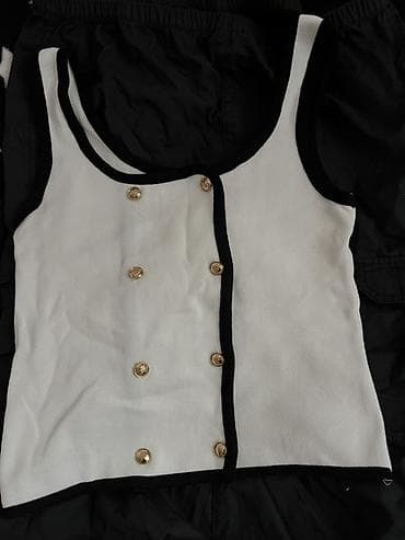 vape topdan: Qadın üçün qolsuz top – klassik üslub - Rəng: ağ, qara haşiyələr - — 1