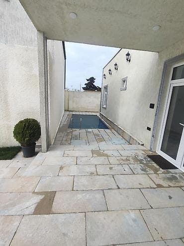 room: Xezer rayonu Suvalan qesebsi Mir movsum Aga Ziyaretgahinin yani denize — 9