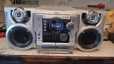 Salam. samsung musiqi mərkəzi. diskdən başqa hər bir şey işləkdi lalafo.az -da Salam. samsung musiqi mərkəzi. diskdən başqa hər bir şey işləkdi