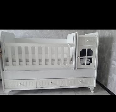 Transformer beşik – 70 AZN - Matrasi var - Ağ rəngli, çoxfunksiyalı lalafo.az -da Transformer beşik – 70 AZN - Matrasi var - Ağ rəngli, çoxfunksiyalı