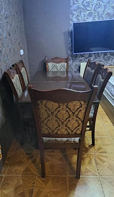 Masa Desti satılır 170 manata.6 stulla
Gunewli*afa