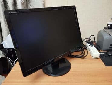 ucuz kamputerlər: LG Flatron LCD Monitor Model: W2242ST Prod.name: W2242S 22-düym — 1