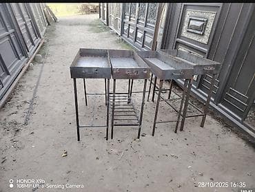 islenmis demir qapi: Köhnə qapıların yerinde təmiri və rənglənməsi.İsteye uyğun qapıların — 10