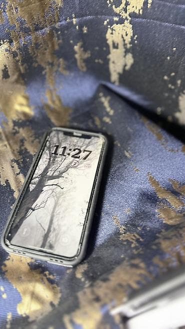 xiomi note 7: IPhone 11, Qara, Simsiz şarj — 4