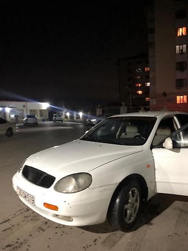 фольксваген поло л с: Ağ rəngli sedan avtomobil (yalnız bartele görə narahad edin!) — 3