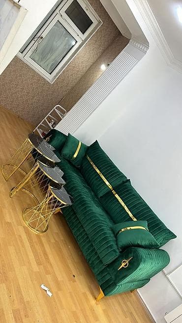 Nigar3. Divan satılır. Əla vəziyyətdədir. 400 azn bazalıdır